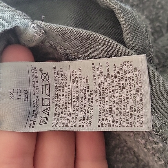 SOLD ON MERCARI - Picture 5 of 5